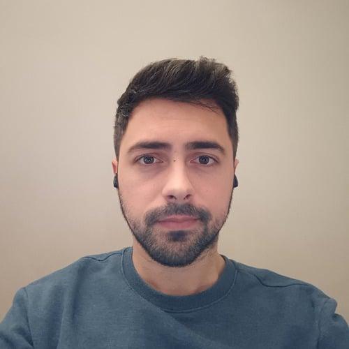 Matteo L., developer