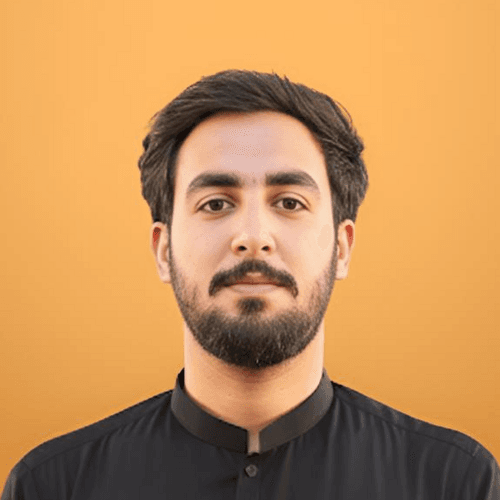 Mavia S. || item.role}