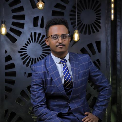 Michael Z. || item.role}