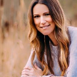 Michele L. - Junior Software Engineer - UX/UI, Research and Product Strategy