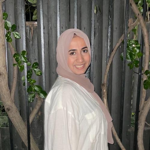 Mohadesa R. || item.role}