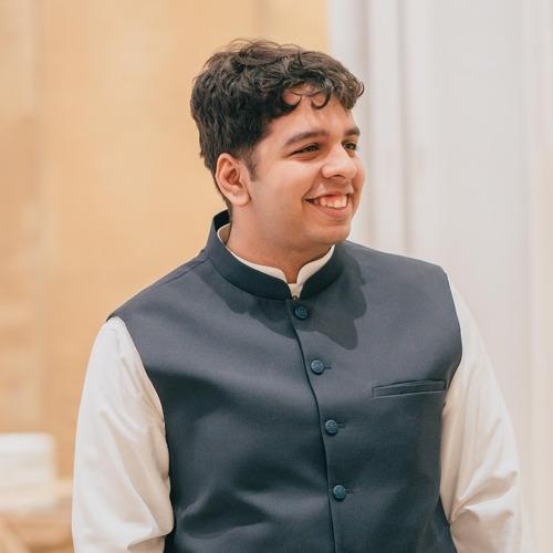 Muhib N. || item.role}