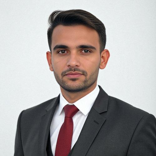 Naeem K. || item.role}