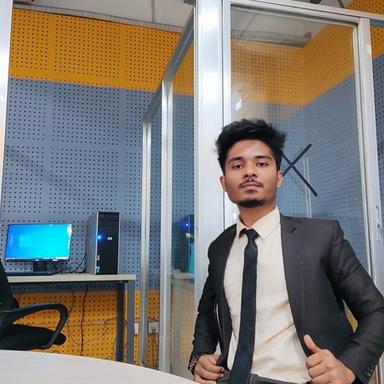 Naim  S. - Senior Full-Stack Engineer - Node.js, React and Mobile Platforms