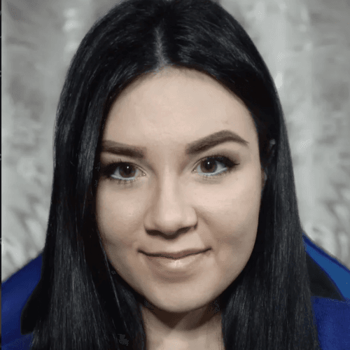 Natalia F. || item.role}