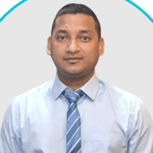 Naveen C. || item.role}