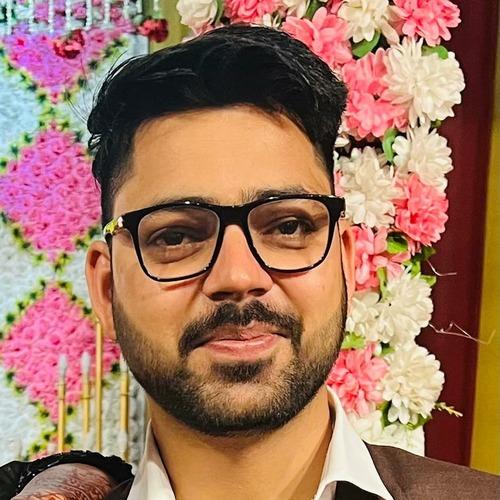 Neeraj N. || item.role}