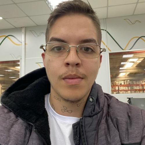 Nicolas F. || item.role}