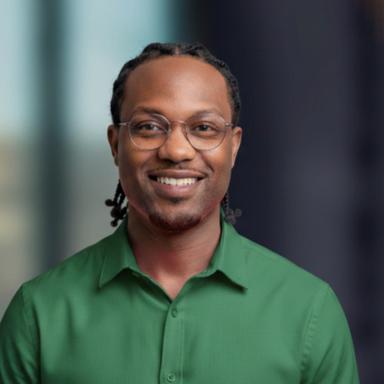 Nik M. - Lead Frontend Engineer - Flutter, Tailwind CSS and Web Platforms