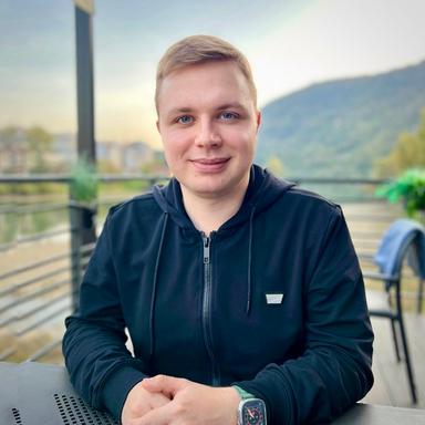 Nikita B. - Senior Mobile Engineer - Swift, iOS and Apple Platforms