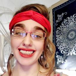 Nina L. - Software Engineer - Cloud, Backend and Containerization Platforms