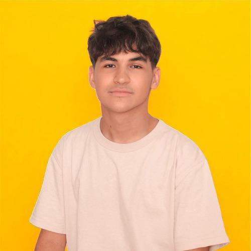 Oleh P. || item.role}