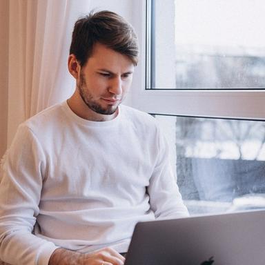 Oleksandr B. - Software Engineer - Mobile, Web and AI Platforms