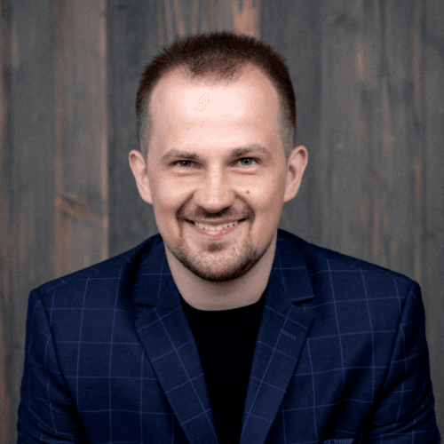 Oleksandr T. || item.role}