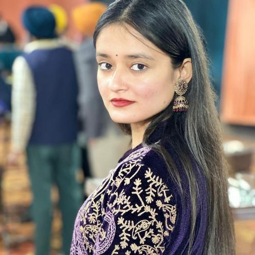 Palak P. || item.role}