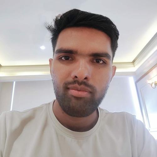 Paras C. || item.role}