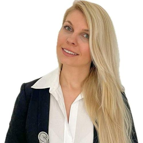 Patrycja G. || item.role}