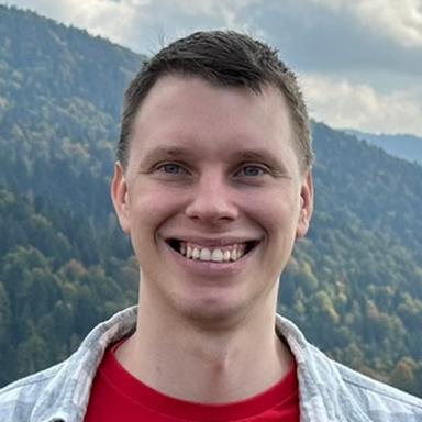 Pavlo S. - Lead Software Engineer - Full-Stack, Cloud and Modern Frameworks