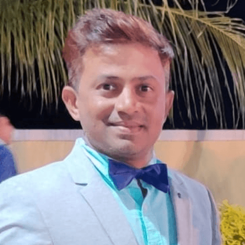 Piyush B. || item.role}