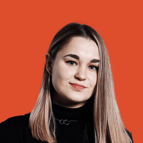 Polina L. || item.role}