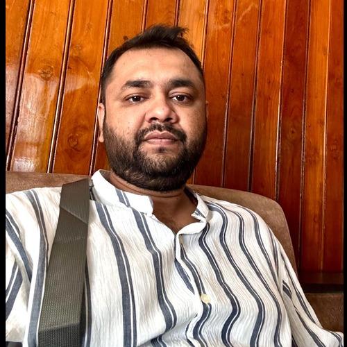 Prashant P. || item.role}