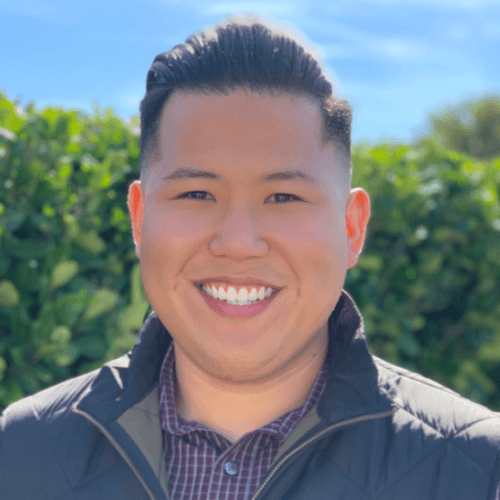 Praveen  B. || item.role}