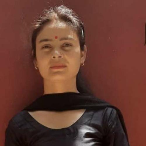 Priya  K. || item.role}