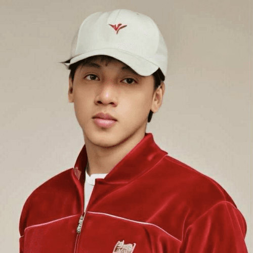 rafael v. || item.role}