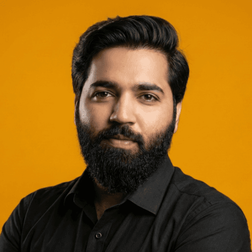 Rana A. || item.role}