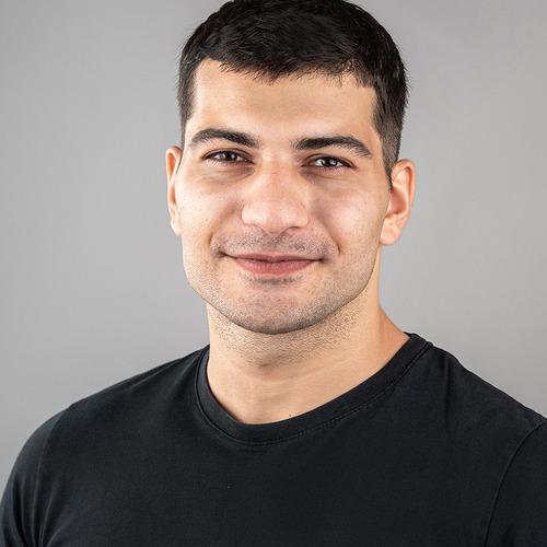 Rasul M., developer