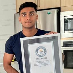 Rayyan S. - Junior Mobile Engineer - Flutter, React Native and AI Platforms