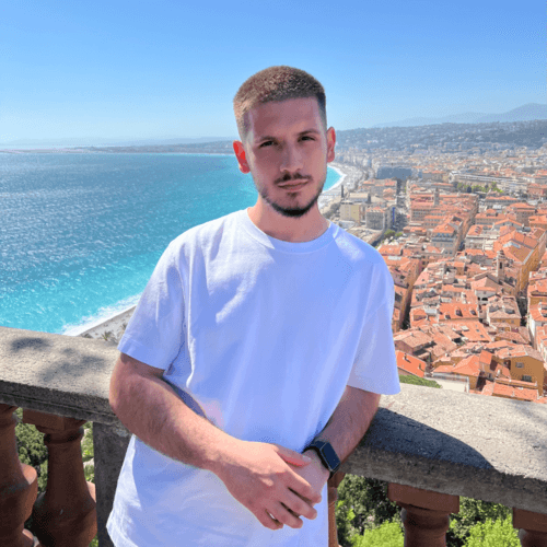 Razvan B. || item.role}