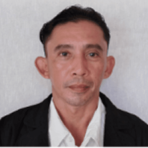 Reno E. || item.role}