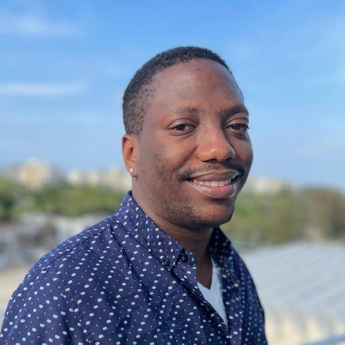 Richard P. || item.role}