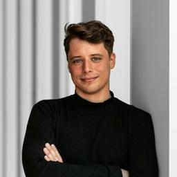 Robert B. - Software Engineer - Frontend, Cloud and Web Platforms