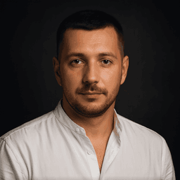 Roma T. - Lead Full-Stack Engineer - PHP, Vue.js and E-commerce Platforms