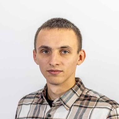 Roman D. - Lead Backend Engineer - PHP, MySQL and Cybersecurity Platforms