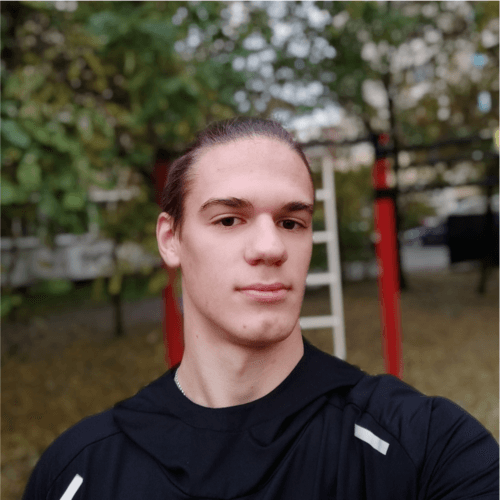 Roman K. || item.role}