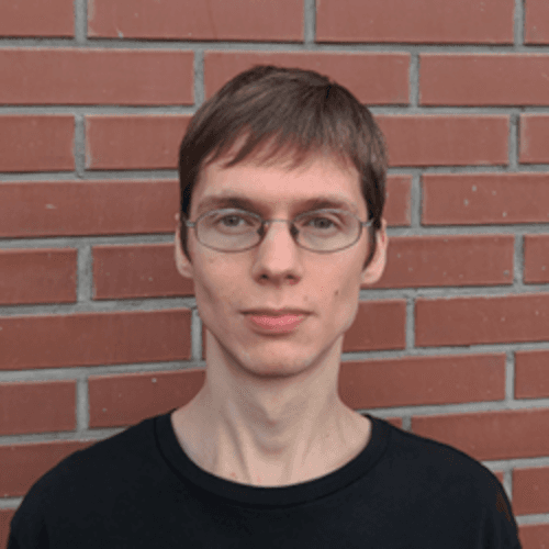 Roman T. || item.role}