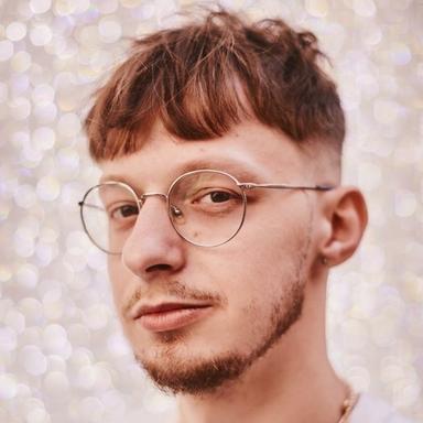 Ruslan K. - Lead Mobile Engineer - Android, Kotlin and Material Design