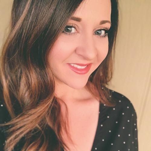 Ryann B. || item.role}