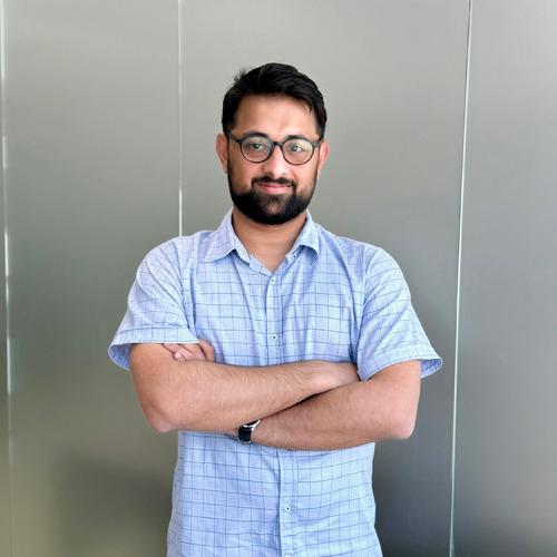 Saad Rasool B. || item.role}