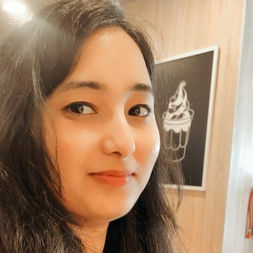 Saakshi K. || item.role}