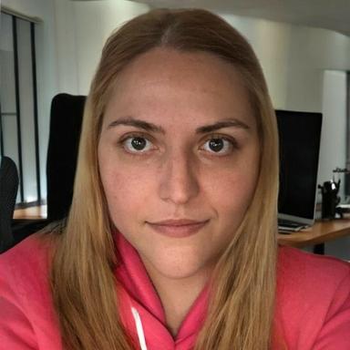 Salma D. - Lead Software Engineer - SaaS, Financial Modeling and Business Intelligence