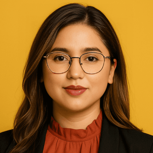 Samina S. || item.role}