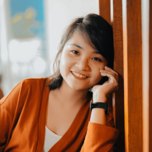 Seira Jho M. || item.role}