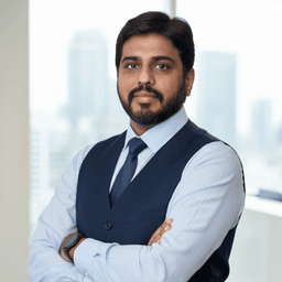 Semil S. - Lead Digital Marketing Engineer - AI, SEO and Digital Strategy