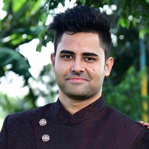 Shubham V. || item.role}