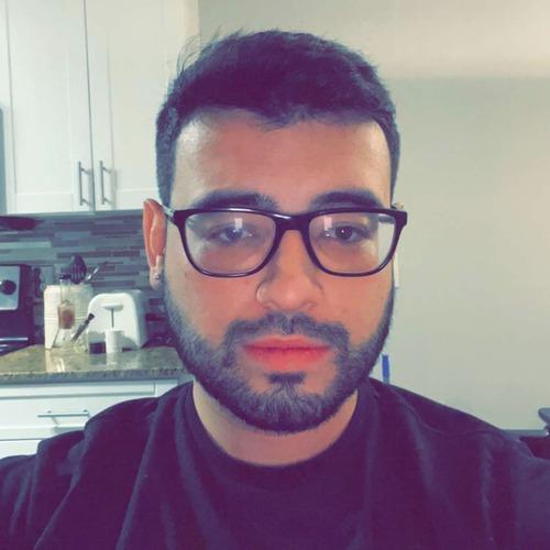 Simon R. || item.role}