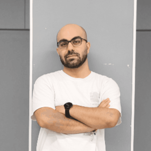 Sina F. || item.role}